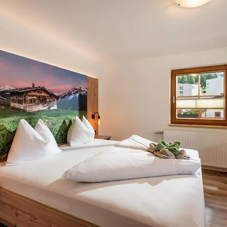 Panzió Gaestehaus Hochstaffl